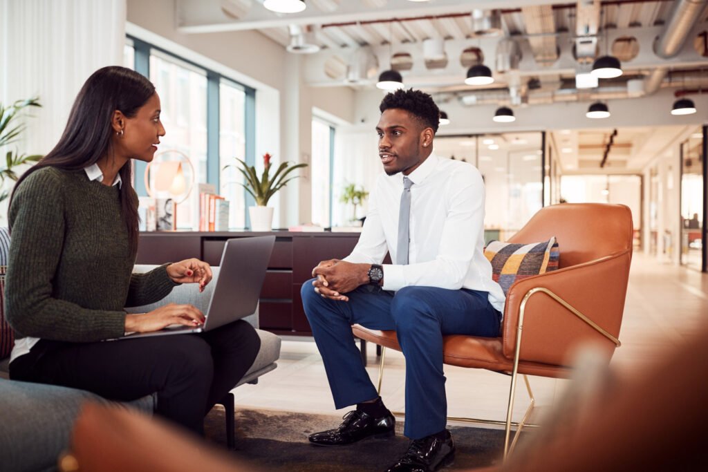 Two coworkers having a casual meeting